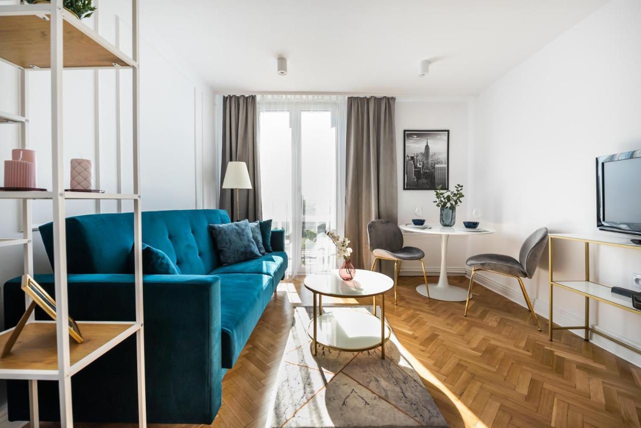 Metro Dworzec Gdanski Elegant Studio Lejlighed Warszawa Eksteriør billede